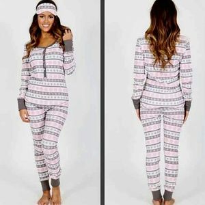 ISO: Kittenish Holiday Pjs Size Small